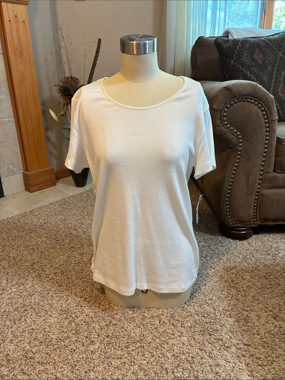 Women's Bright White Classic Short-Sleeve Top